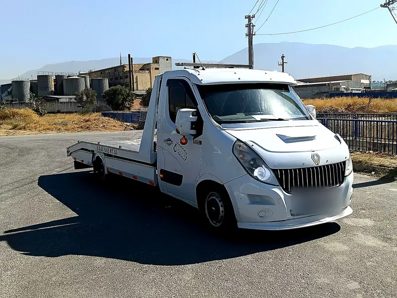 İzmir'de hizmet veren Kuzey Efe çekici aracı
